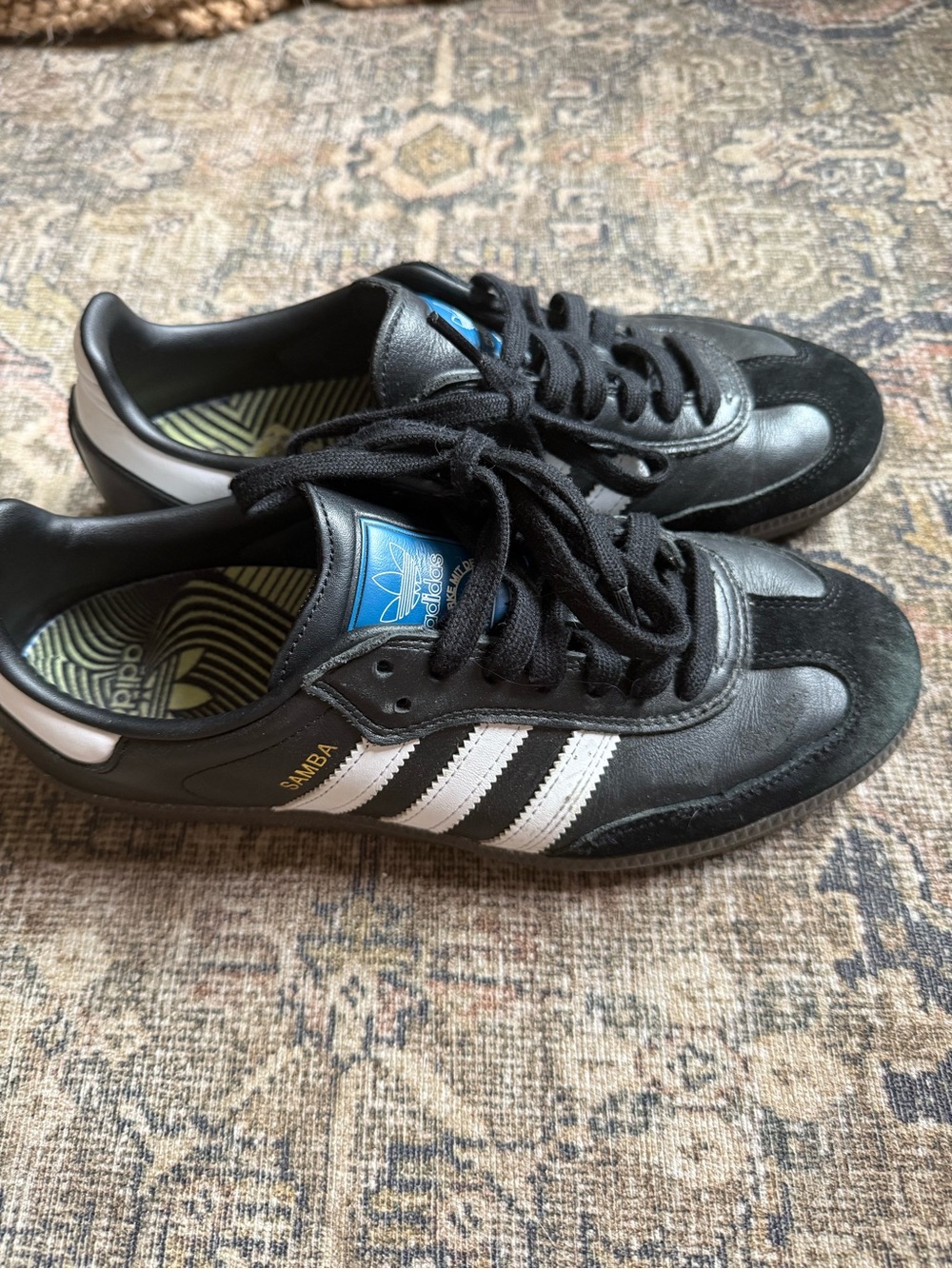 Men’s Black Adidas Sambas Size 8